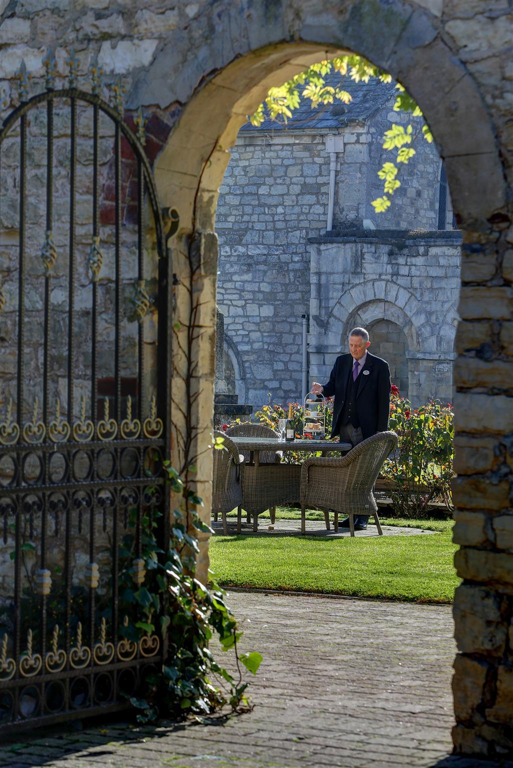 Hazlewood Castle & Spa Tadcaster Exterior photo